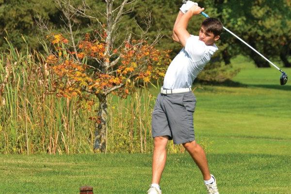 Josh Kienz '21 on Golf Course